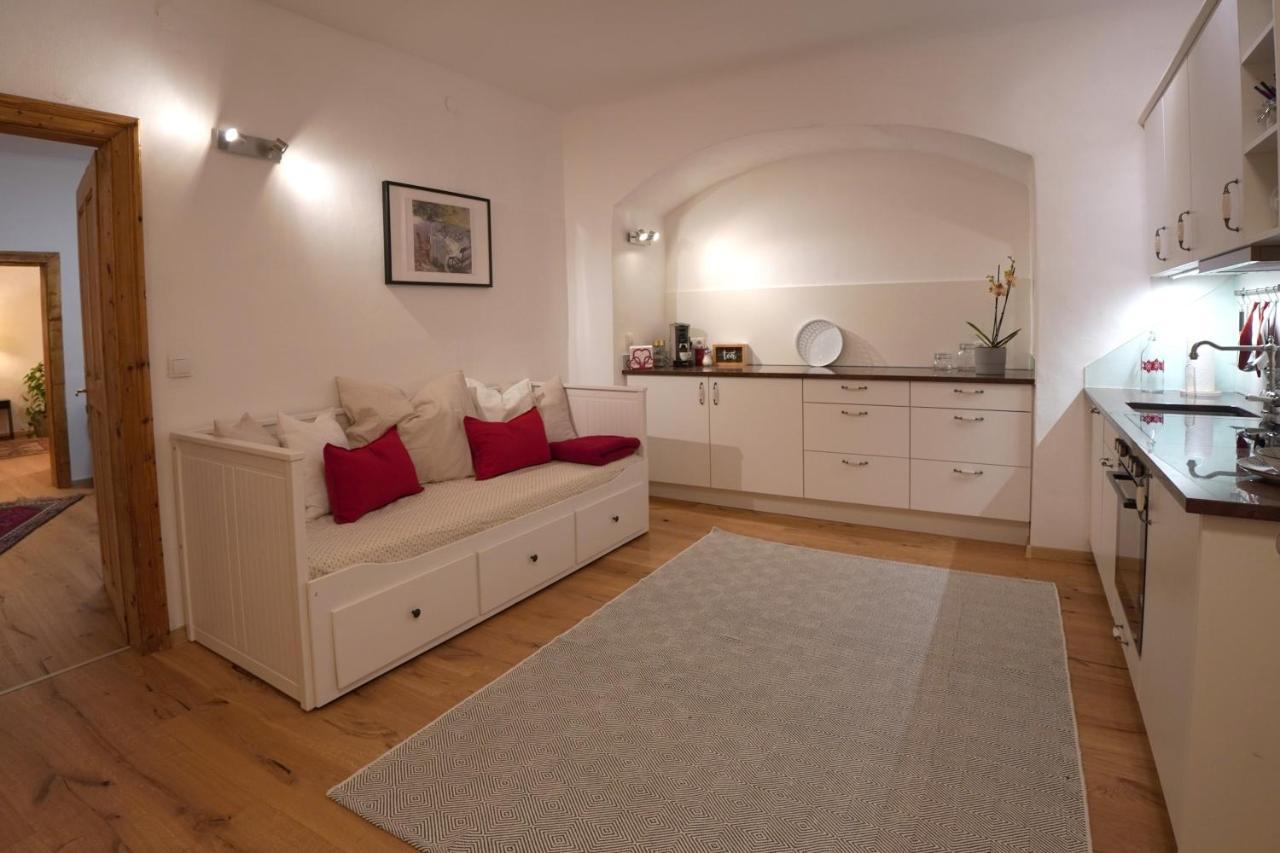 Altstadt Apartment Am Schergentor Hall in Tirol Εξωτερικό φωτογραφία