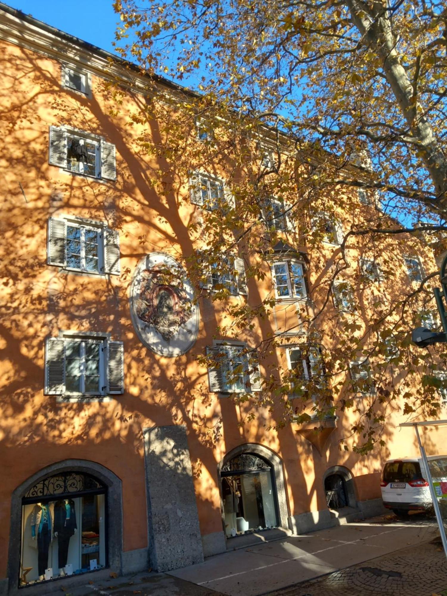 Altstadt Apartment Am Schergentor Hall in Tirol Εξωτερικό φωτογραφία